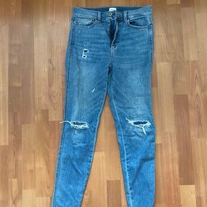 High rise ripped skinny jeans